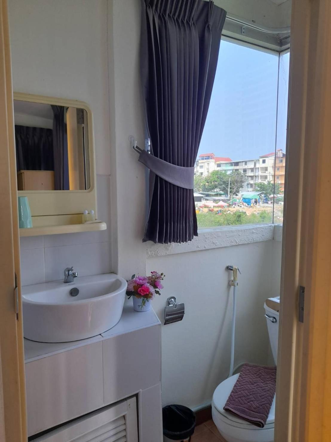 White House By Sorot ตึกขาวโดยโสรฬ Apartment Jomtien Beach Exterior foto